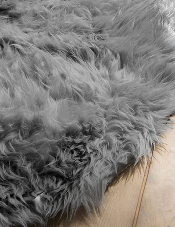 Rond tapijtje met hoge polen (grijs) Rond tapijtje met hoge polen (grijs)